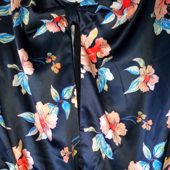 Forever 21 Floral Woven Dress - Picture 3 of 5